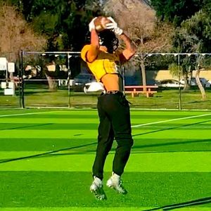 Meet your Posher, Jonjonathan